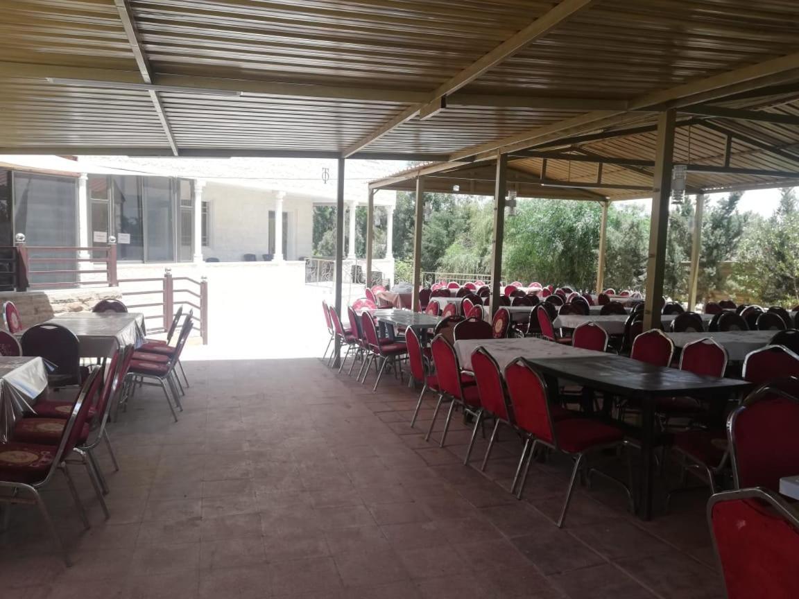 Madaba Camp Resort Exterior photo